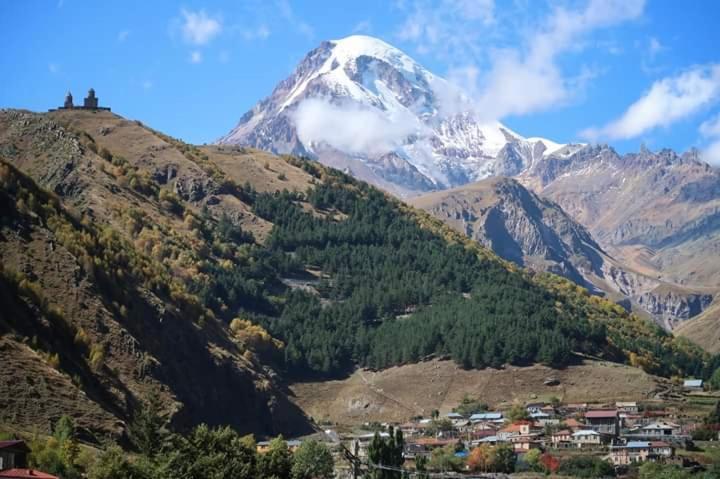 Hotel Kazbegi 1 Luaran gambar