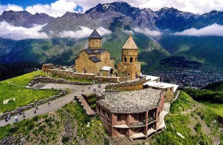 Hotel Kazbegi 1 Luaran gambar